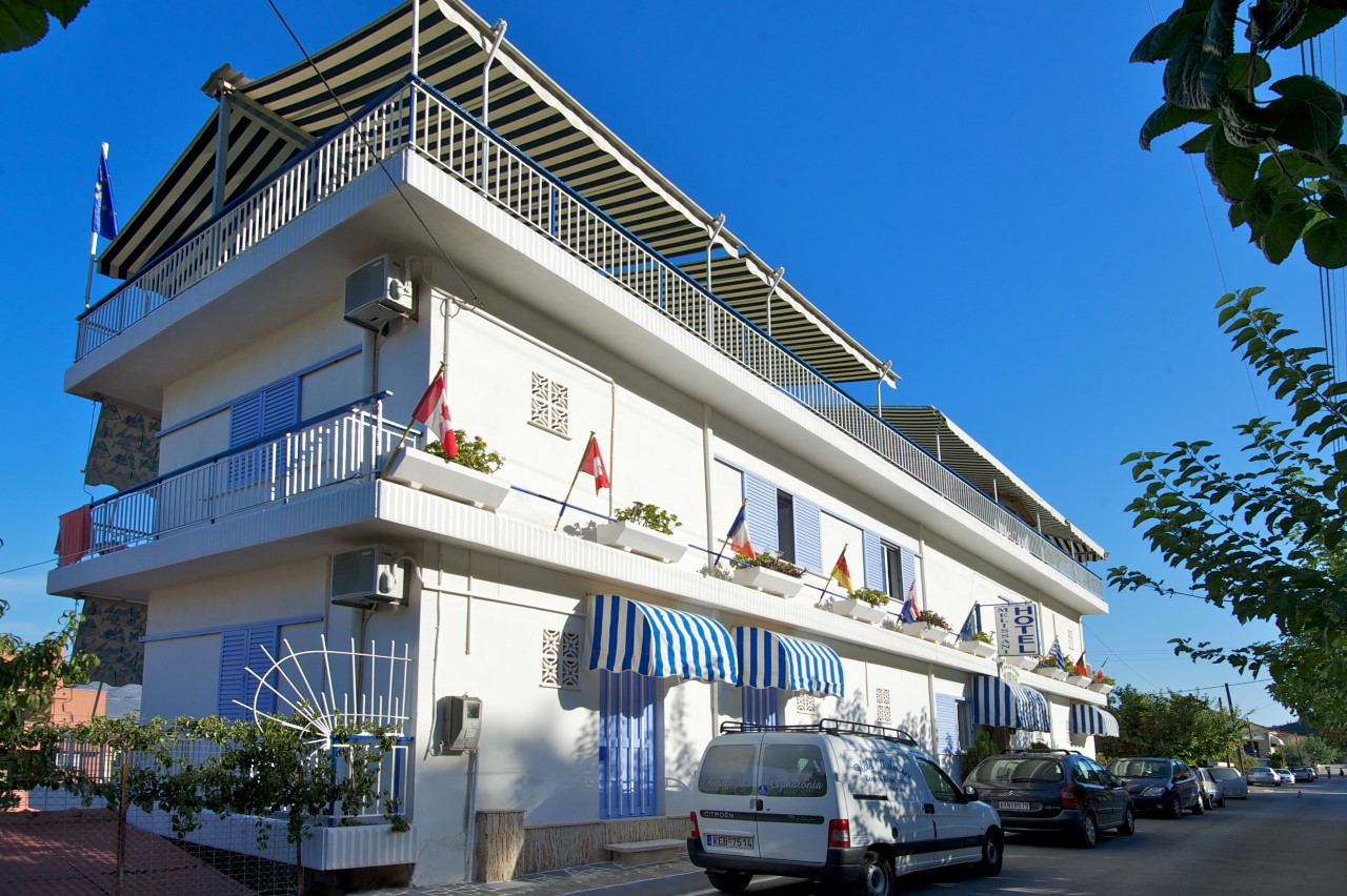 title_69339295b4b8d16595657571764987541